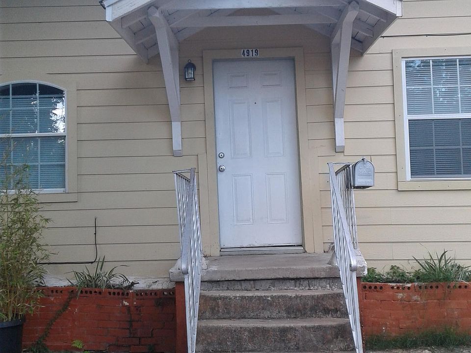 1st image of 4919 Park Dr