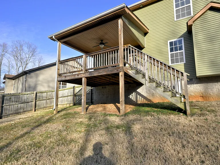 446 Cyprus Ct — Photo 39