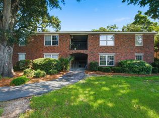 1240 Fairmont Ave APT 10, Mount Pleasant, SC 29464