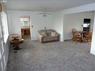 2nd image of 674 Knoll Ave