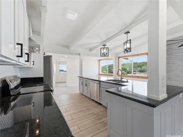 92-611 Aoloko St, Kapolei, HI 96707