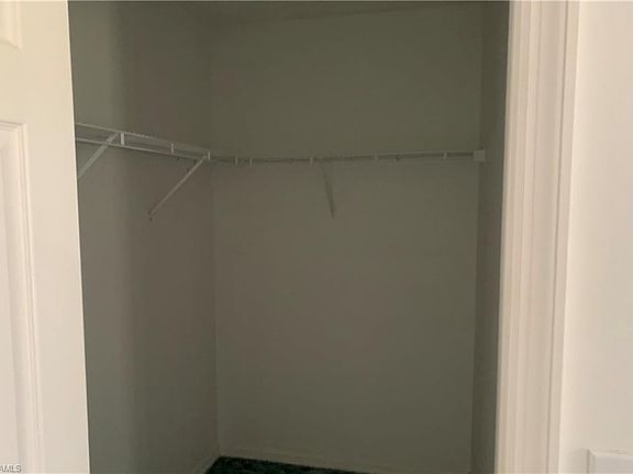 5th image of 825 N Willow St