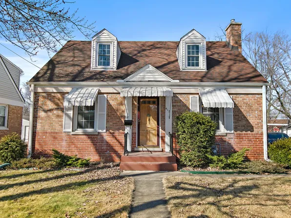 917 N 7th St, Dekalb, IL 60115