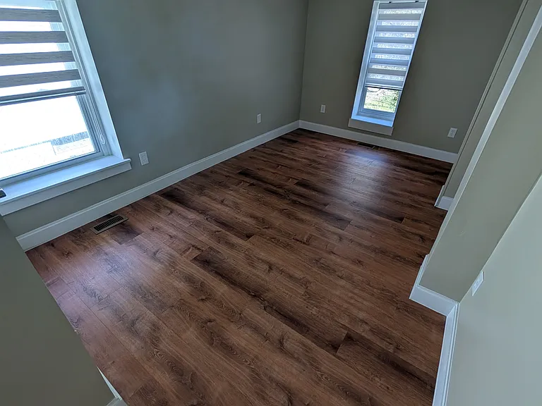 358 S Craig Ave — Photo 13