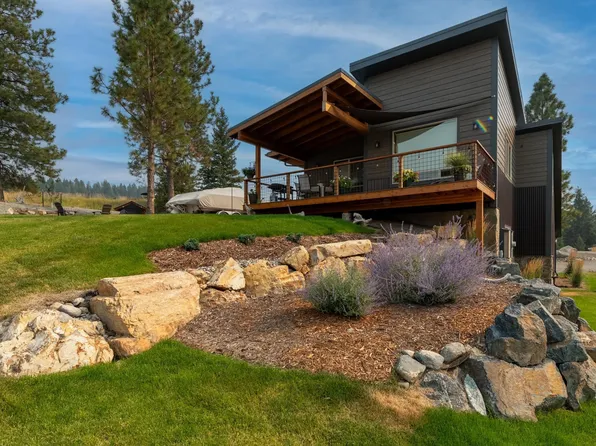 50 Nelson Dr, Rexford, MT 59930