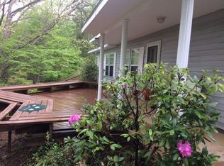 130 Cat Creek Est, Franklin, NC 28734
