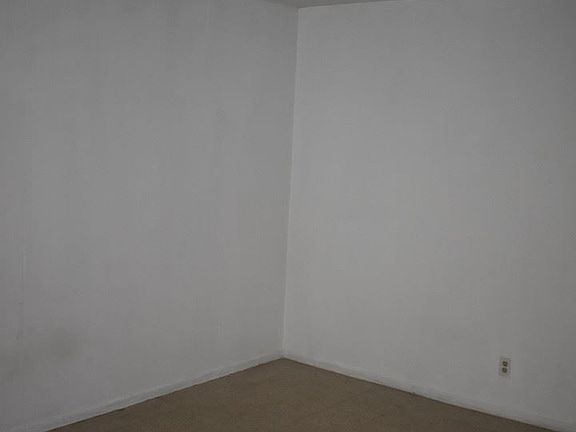 4th image of 819 Ponce De Leon Ave