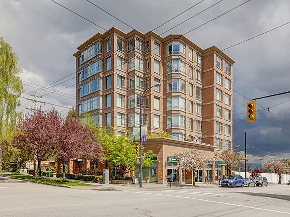 2nd image of 2580 Tolmie St #504