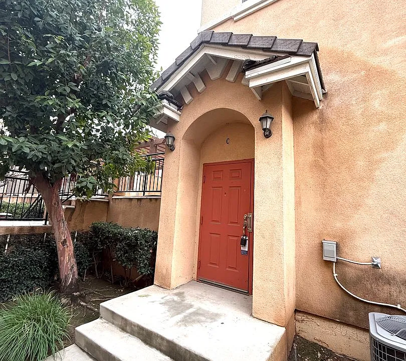 3317 Del Mar Ave