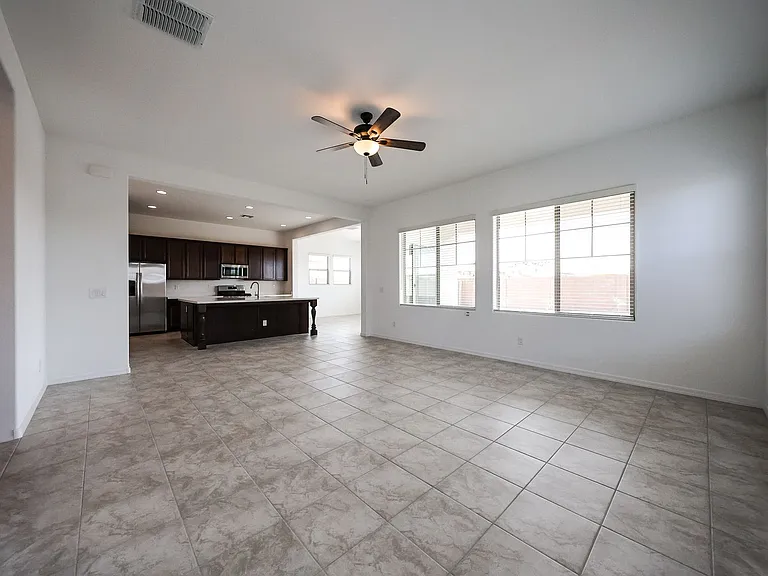 7695 W Smoketree Dr — Photo 12