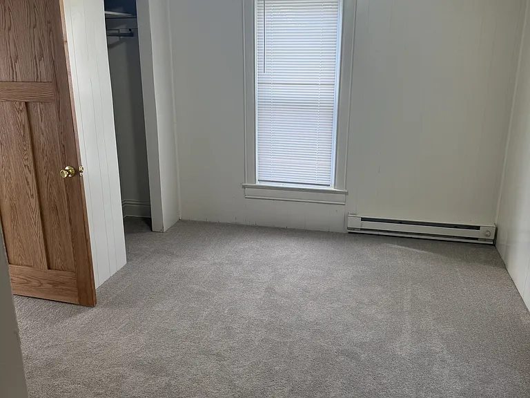 423 Marion St #2 — Photo 7