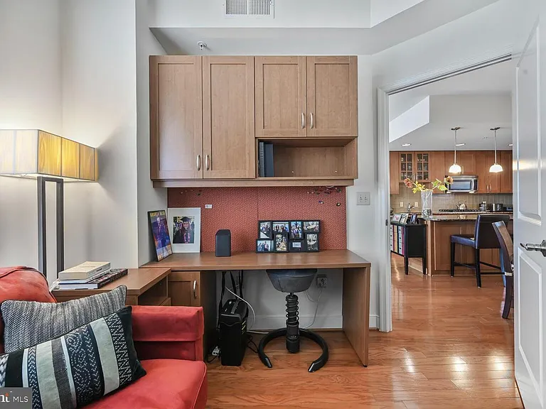 12500 Park Potomac Ave #905 — Photo 34