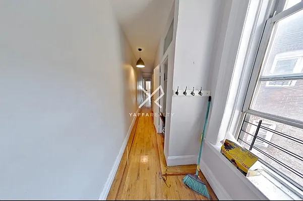 Rented by Yaffa Realty LLC | media 51