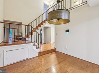 13306 Preuit Pl, Herndon, VA 20170