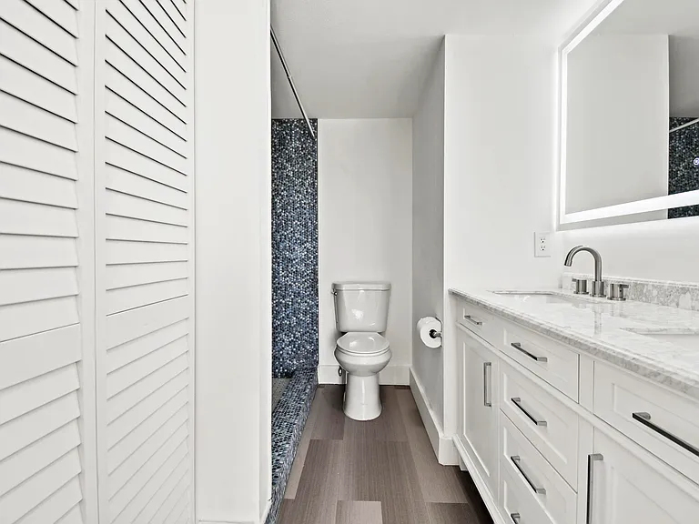 4047 Lincoln Pl #C — Photo 15