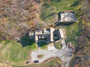 1173 N 1000th Rd, Lawrence, KS 66047