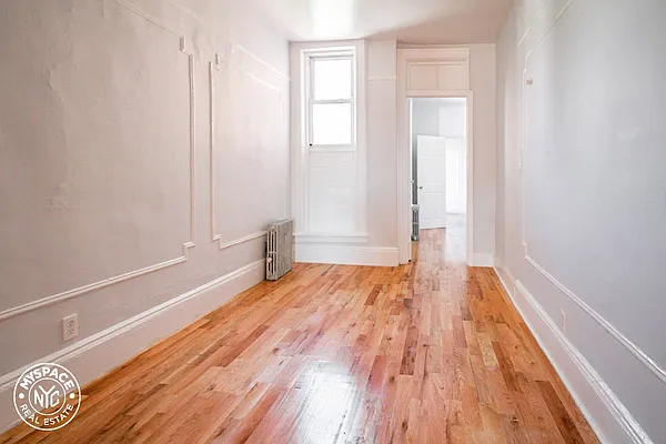 Rented by MySpaceNYC | media 29