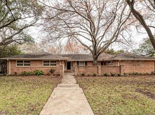 2525 Wooddale Cir, Waco, TX 76710