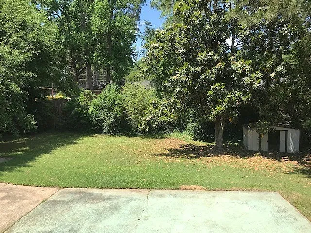 1915 Coventry Dr — Photo 22