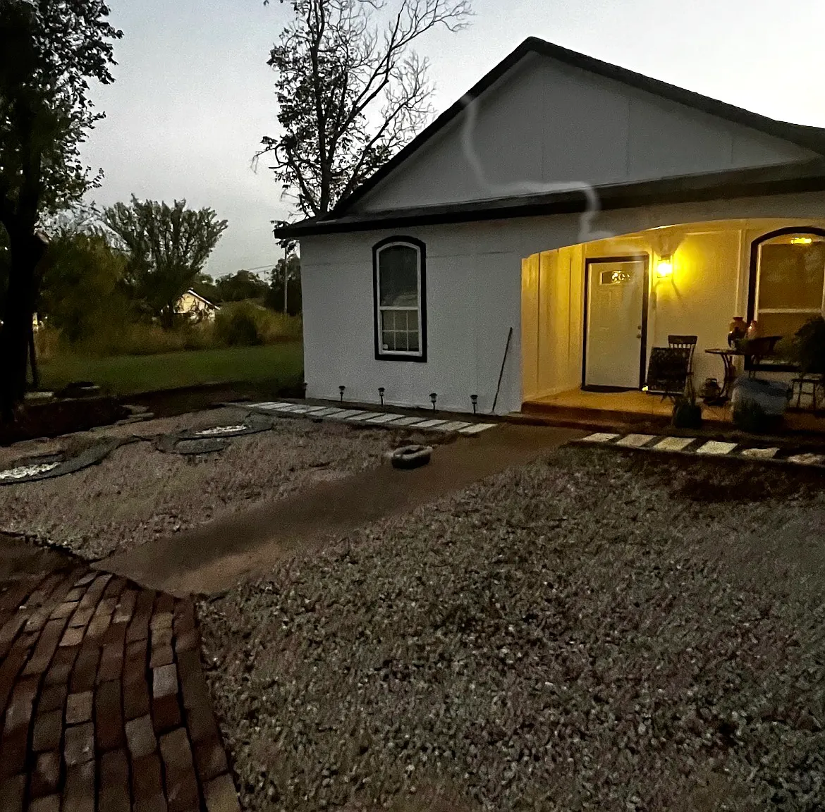 3 bed, 1440 sqft, $1,200 — Photo 2