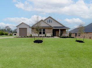 630 Running Iron Ln, Magnolia, TX 77354