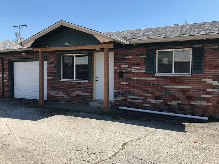3226 Kilarney Dr #A — Photo 1