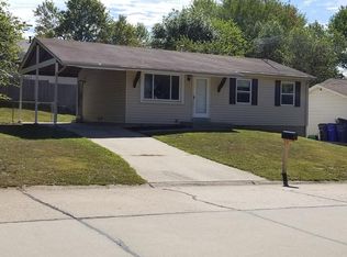 1442 De Porres Ln, Saint Charles, MO