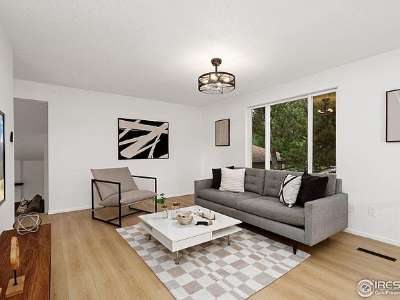 3rd image of 3349 Chestnut Ave