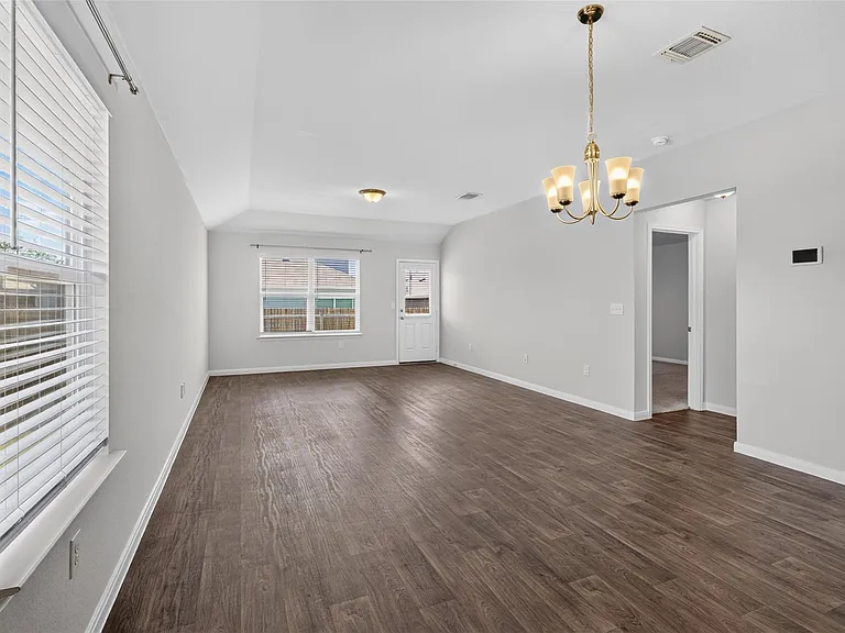 13800 Levy Ln — Photo 6