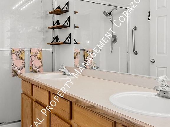 5th image of 7859 Jacinto Ave
