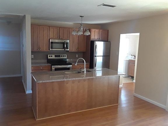 4th image of 2116 W Erna Dr