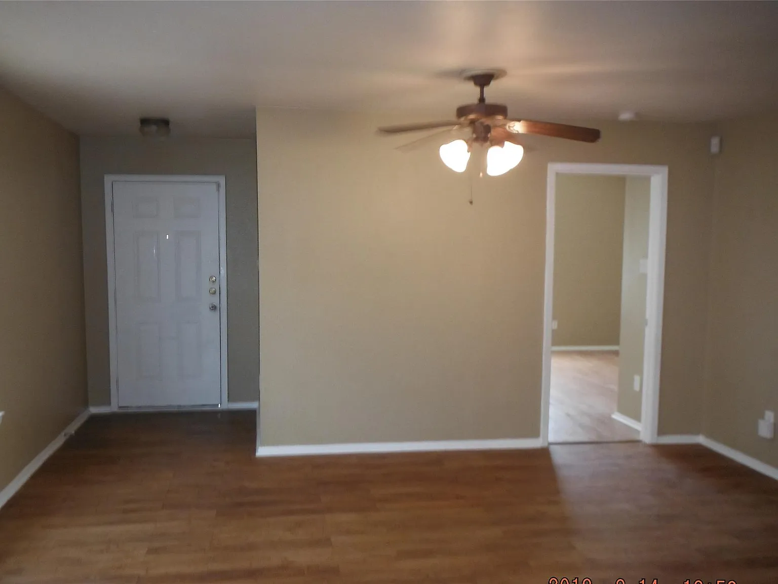 3 bed, 2.0 bath, 1269 sqft, $1,725 — Photo 4