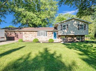 52789 Leo St, Granger, IN 46530