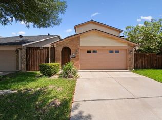 2004 Via Corona, Carrollton, TX 75006