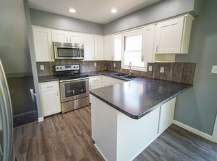 3335 Monticello Ave, Waterloo, IA 50701