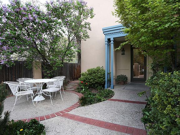 3rd image of 2908 Calle Del Bosque NW