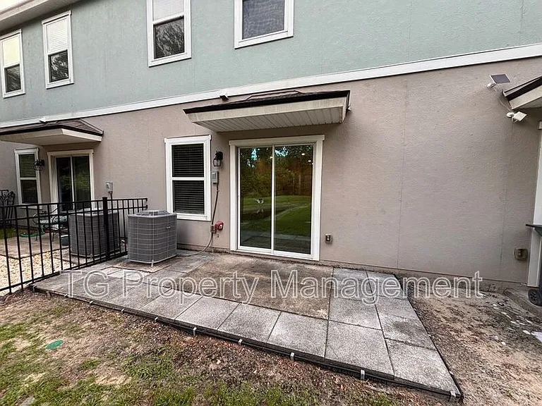 336 Aralia Ln — Photo 18
