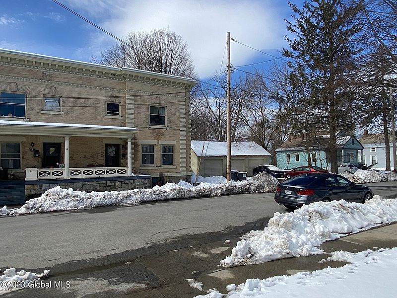 5th image of 2 Traver Street