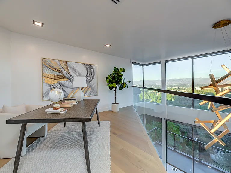 15125 Rayneta Dr — Photo 40