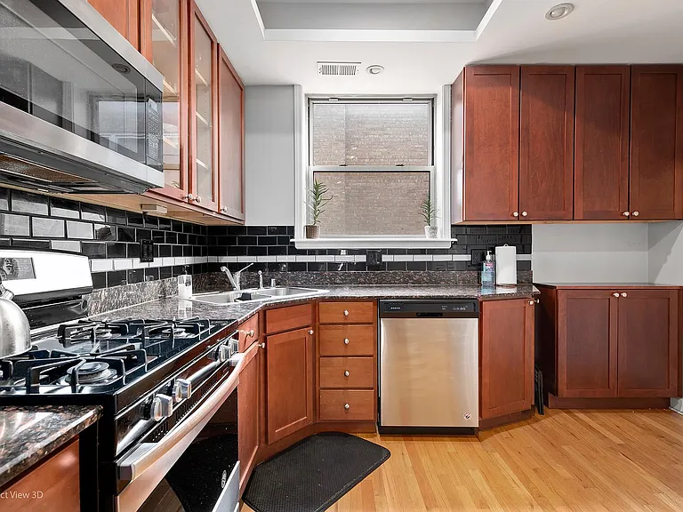 1522 W Fargo Ave #2N — Photo 4
