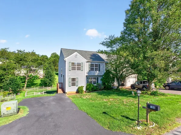 168 Buttercup Ln, Charlottesville, VA 22902