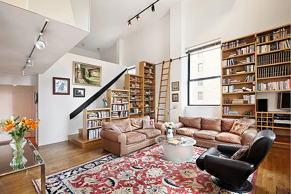 Sold by Stribling | media 3