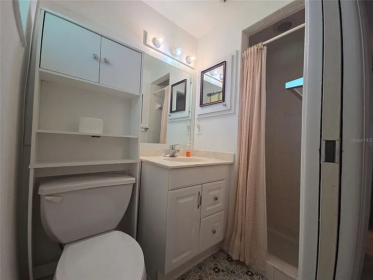 4136 S Lockwood Ridge Rd — Photo 22