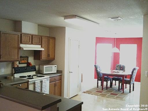 3rd image of 8915 E Oakwood CT