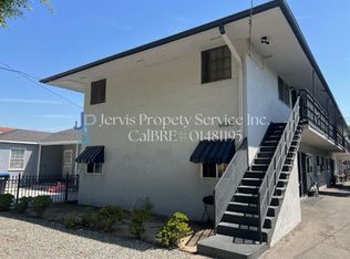 6034 Clarkson Ave #6, Maywood, CA 90270