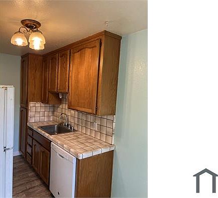 3rd image of 1846 Davis St #5