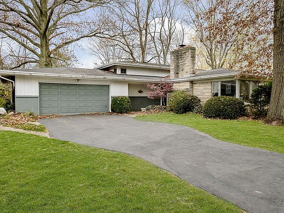 2nd image of 1475 Orchard Park Dr N