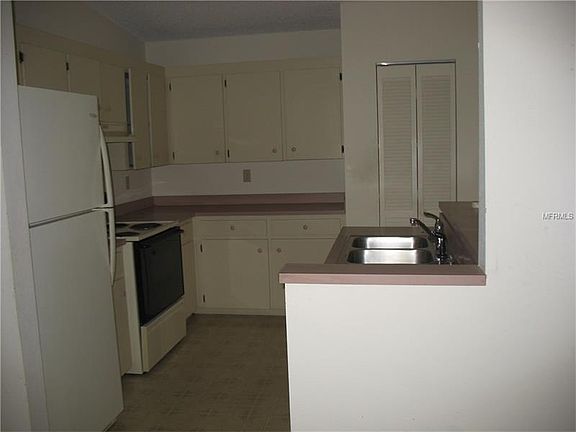 4th image of 9433 Lake Marion Creek Rd