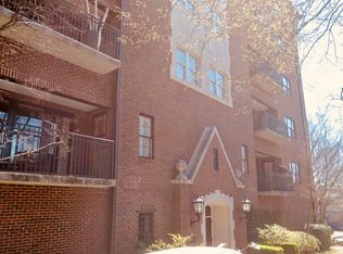 544 Olde English Ln #544, Birmingham, AL 35223