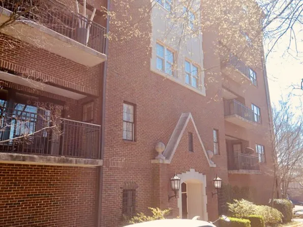 544 Olde English Ln #544, Birmingham, AL 35223